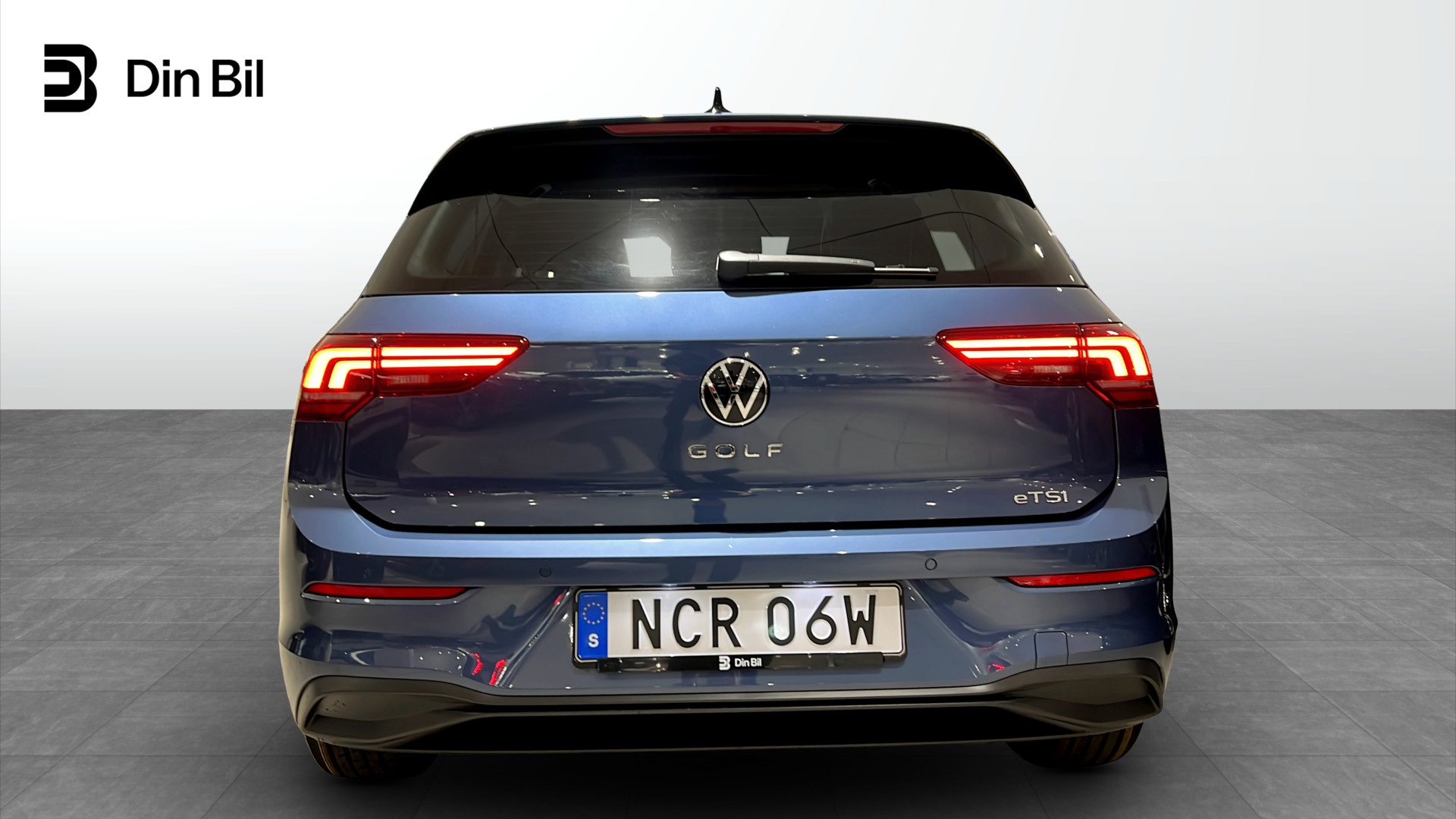 Volkswagen Golf NCR06W