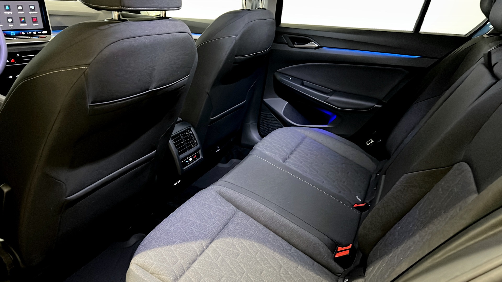 Volkswagen Golf NCR06W