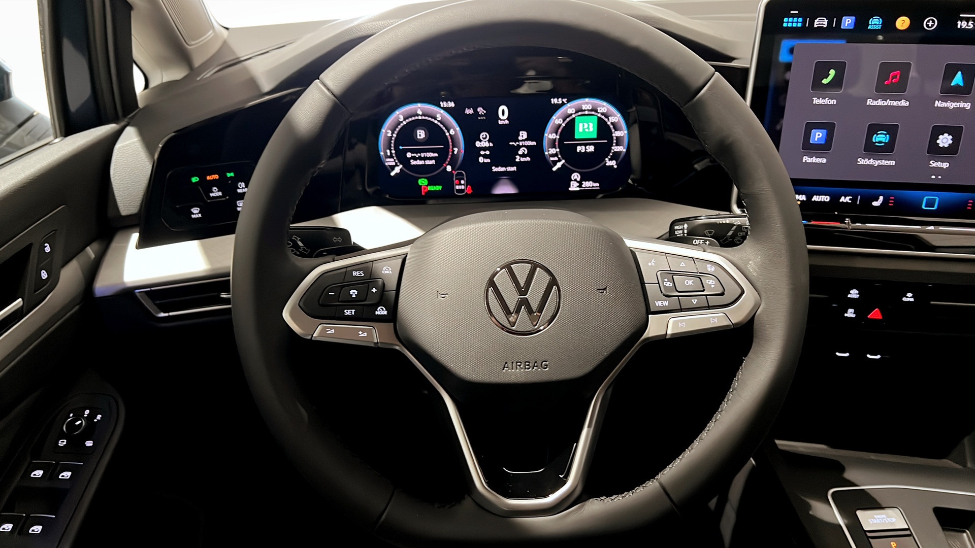 Volkswagen Golf NCR06W