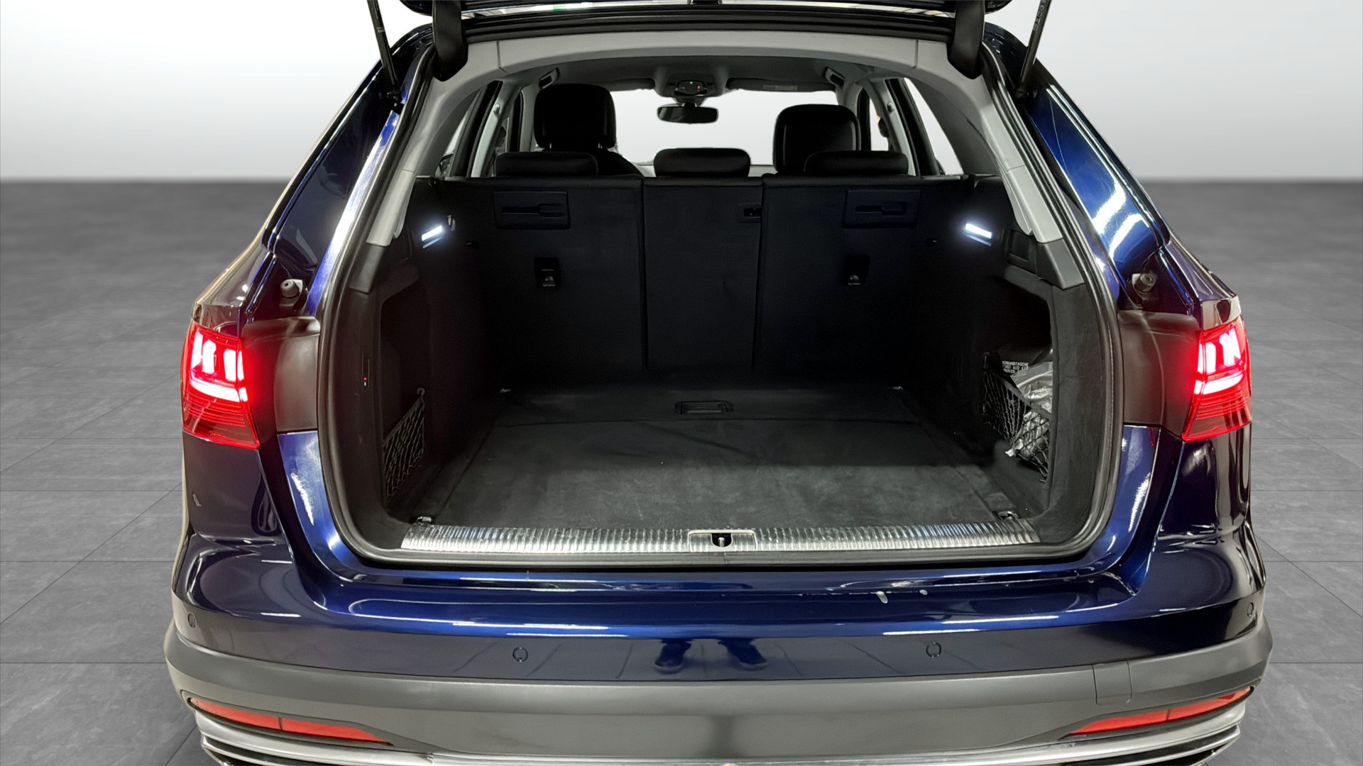 Audi A4 allroad quattro NCU32F