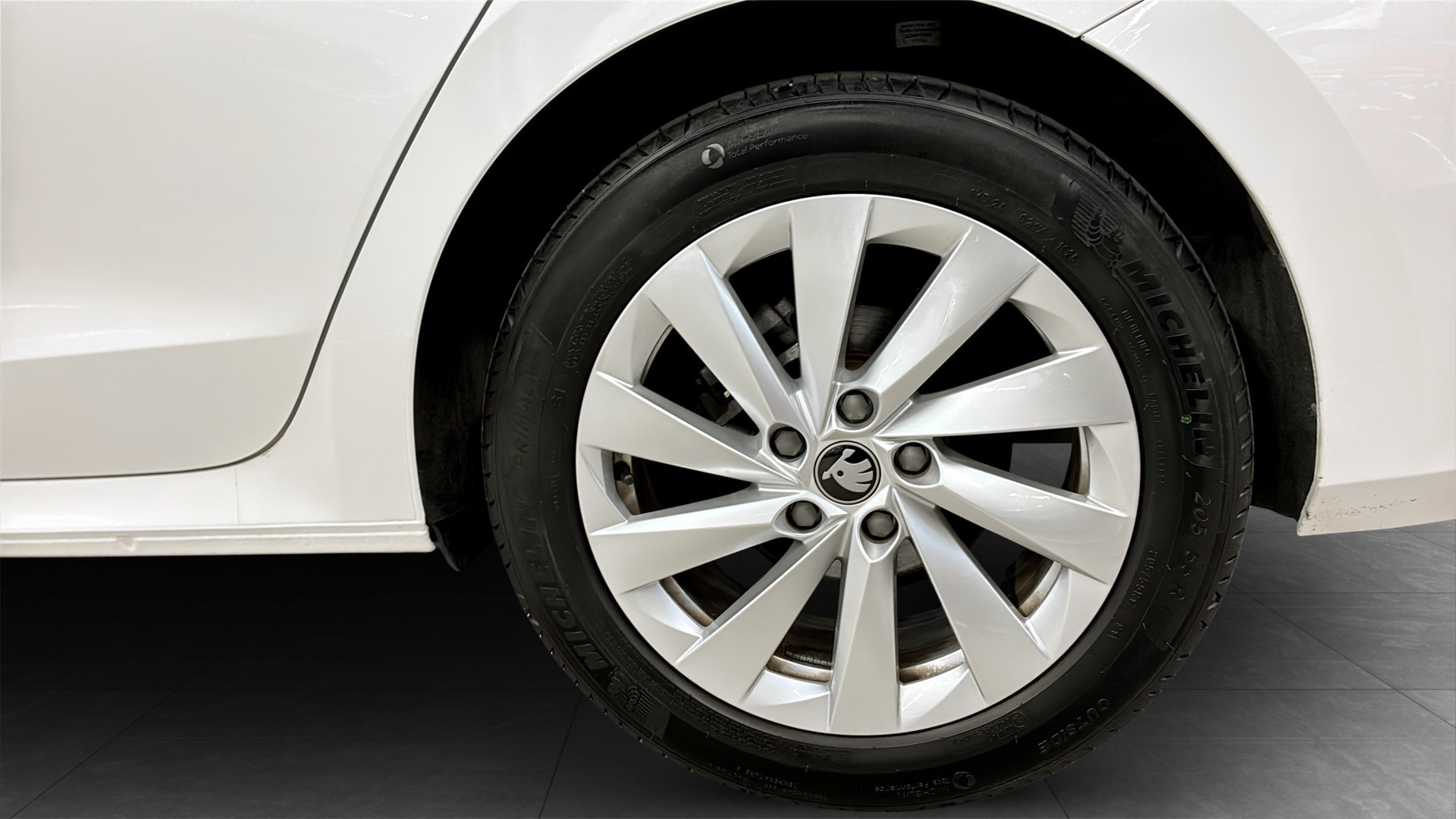 Skoda Octavia Combi NDL14N