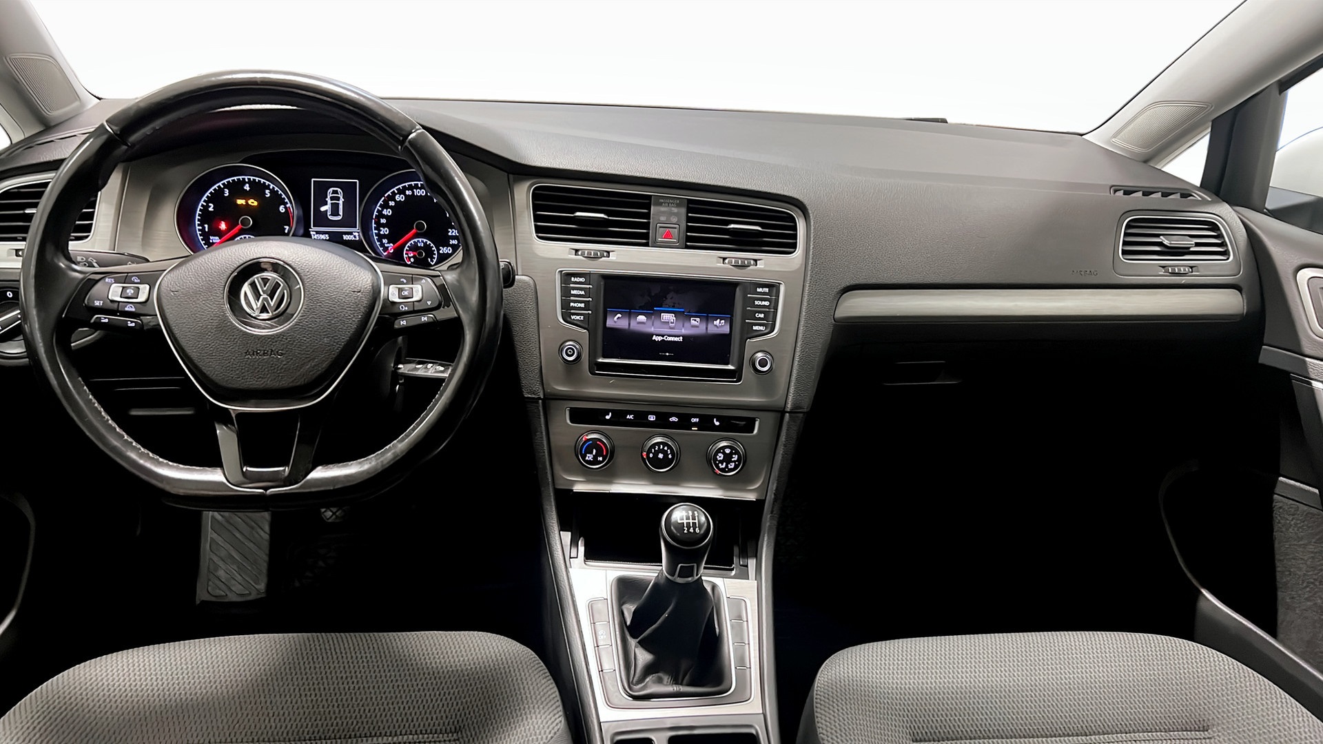 Volkswagen Golf NDL339