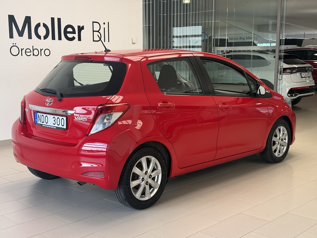 Toyota Yaris NDO300