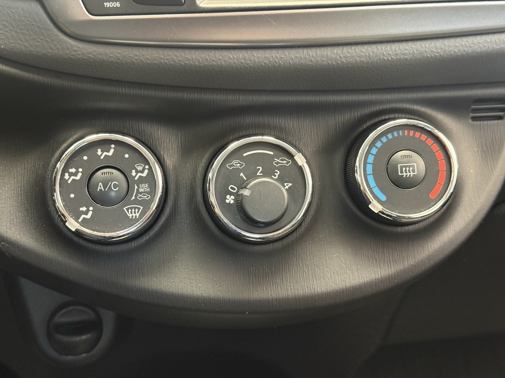 Toyota Yaris NDO300