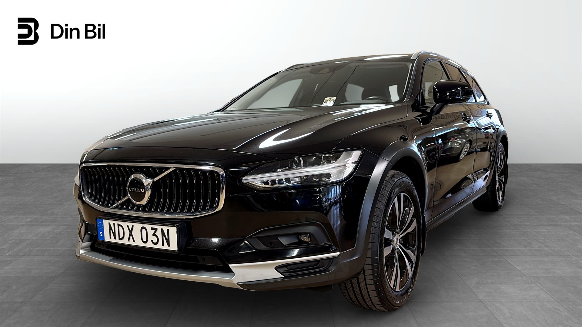 Volvo V90 Cross Country NDX03N