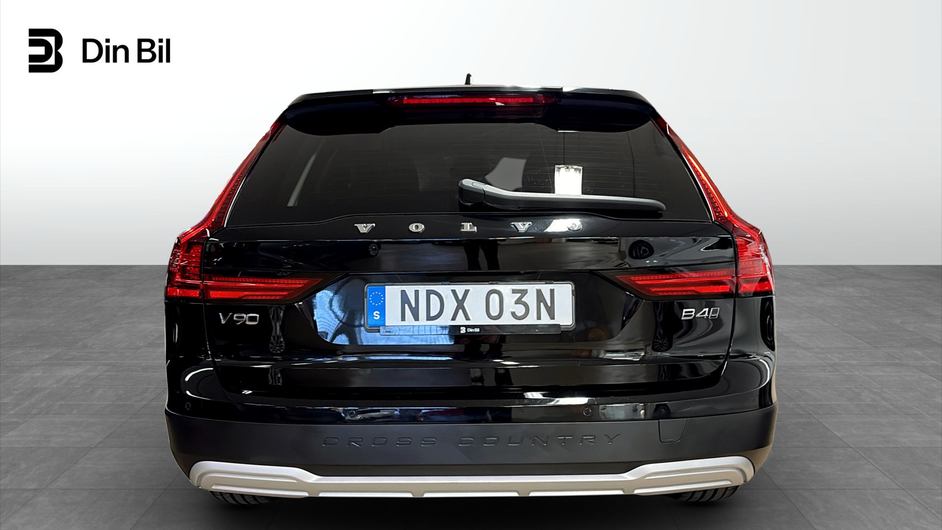 Volvo V90 Cross Country NDX03N
