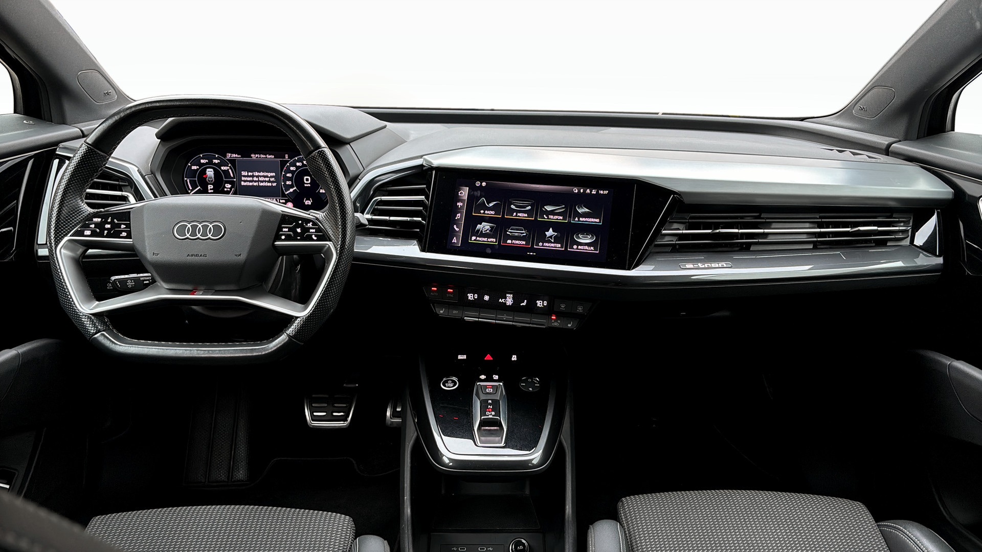 Audi Q4 e-tron NEK32M