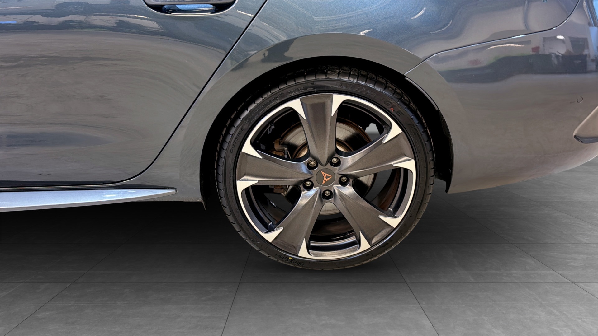 CUPRA Leon Sportstourer NEM33D