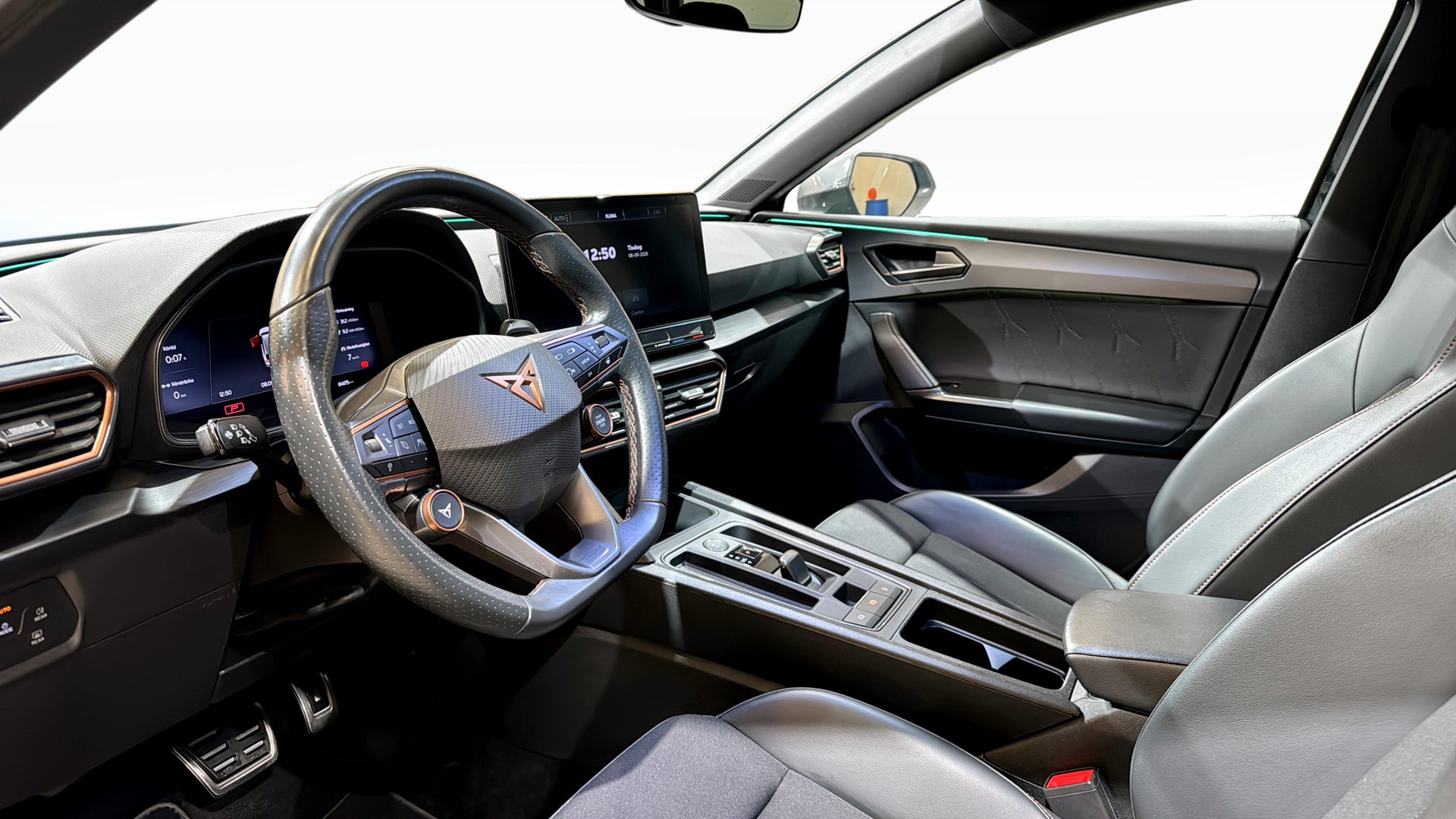 CUPRA Leon Sportstourer NEM33D