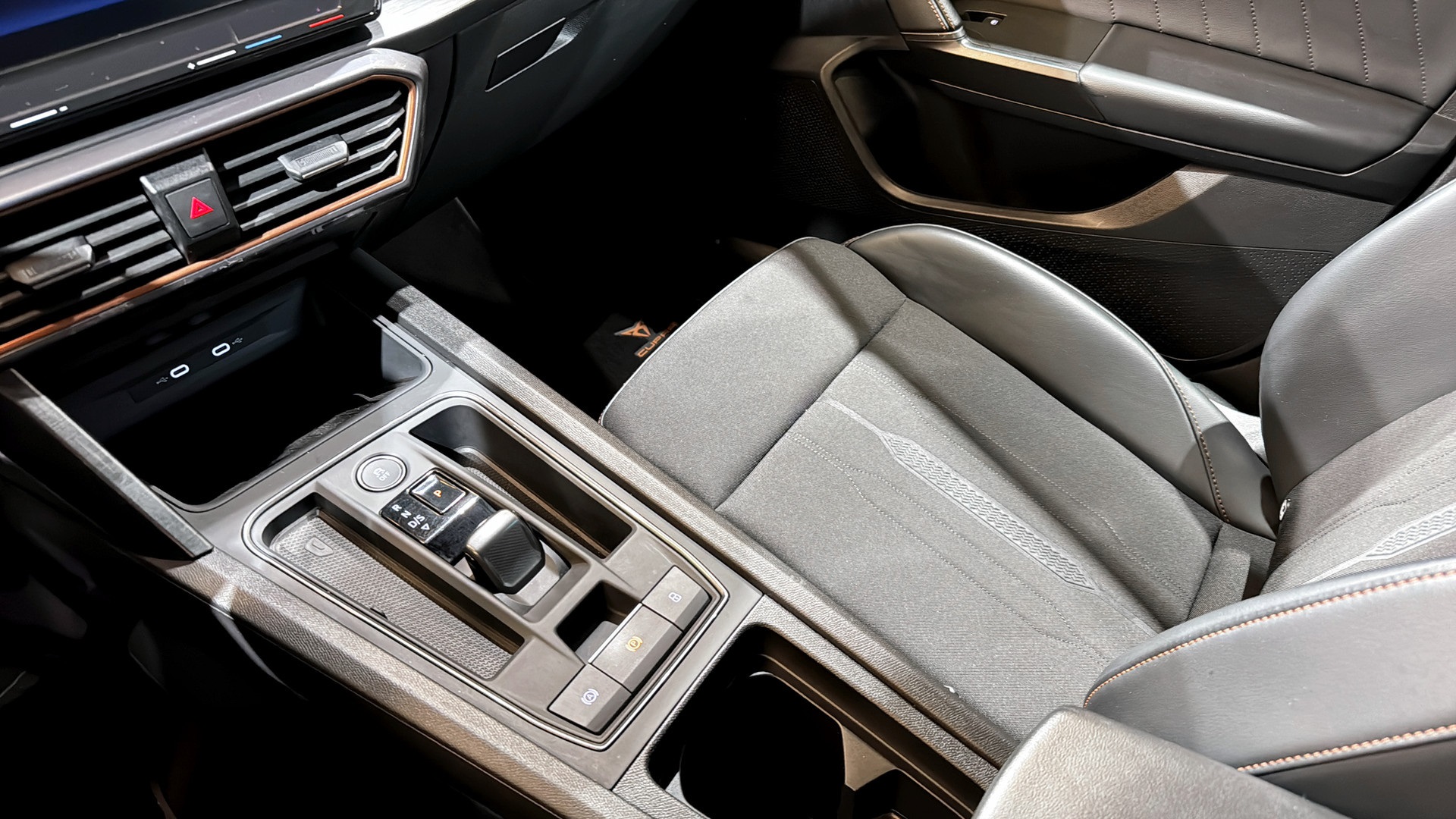 CUPRA Leon Sportstourer NEM33D