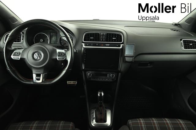 Volkswagen Polo NFC759