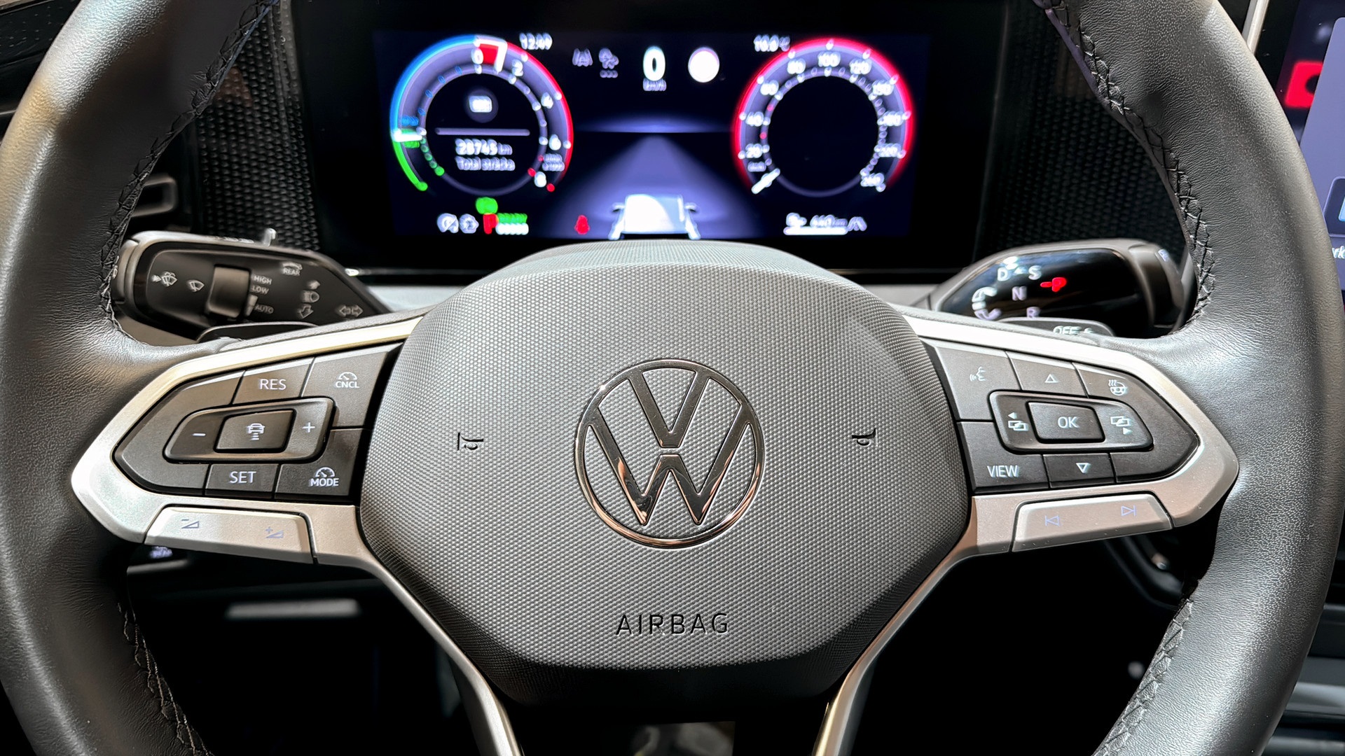 Volkswagen Tiguan NFJ08L