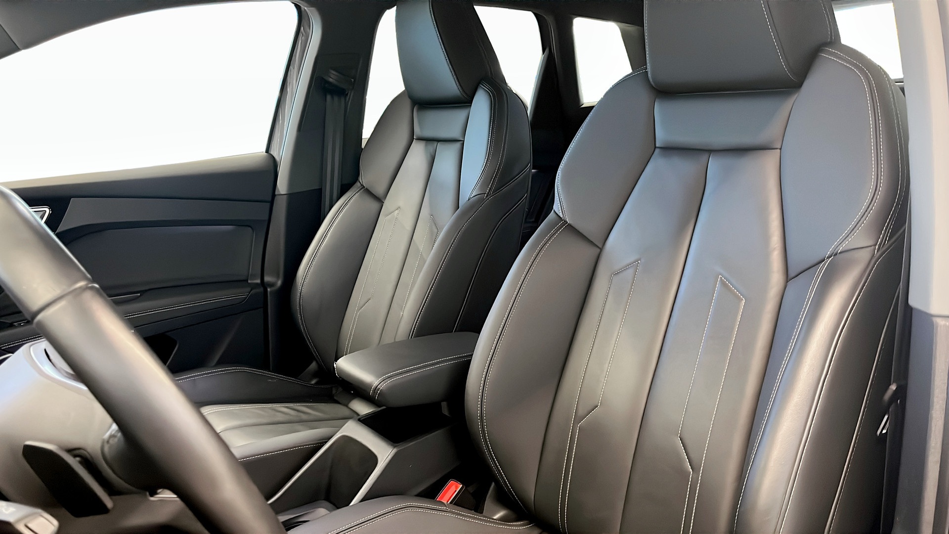 Audi Q4 e-tron NFL96B