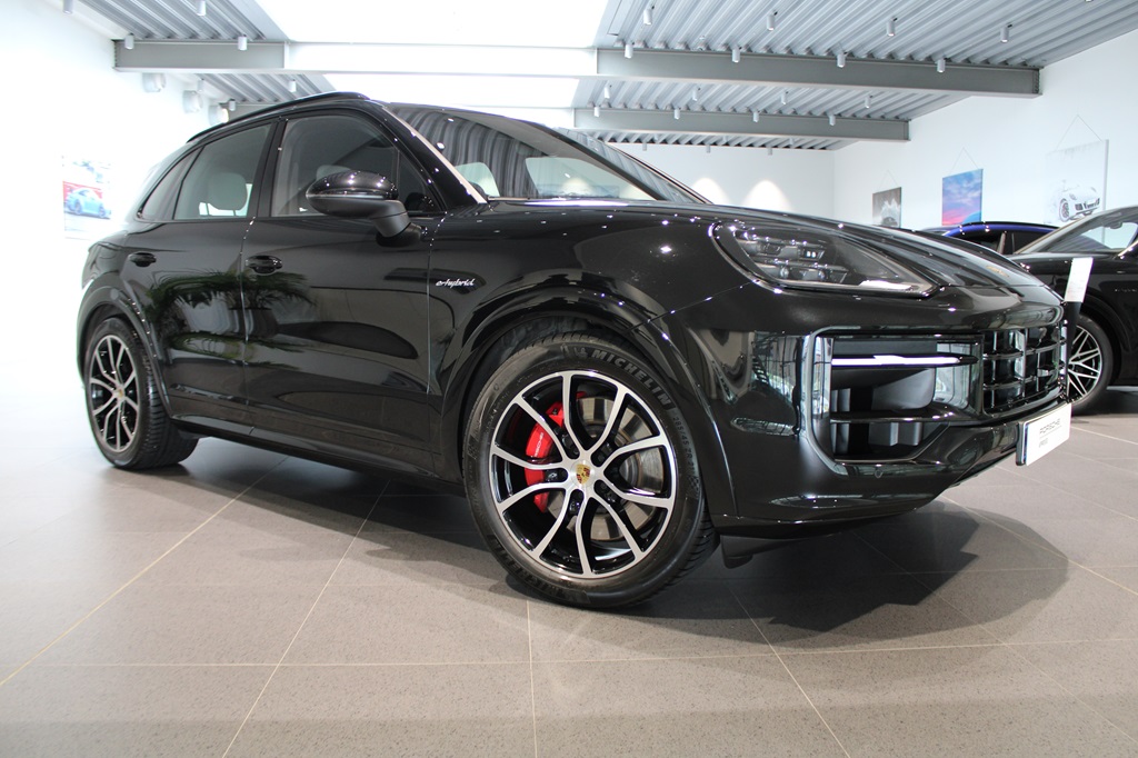 Porsche Cayenne NFP00F