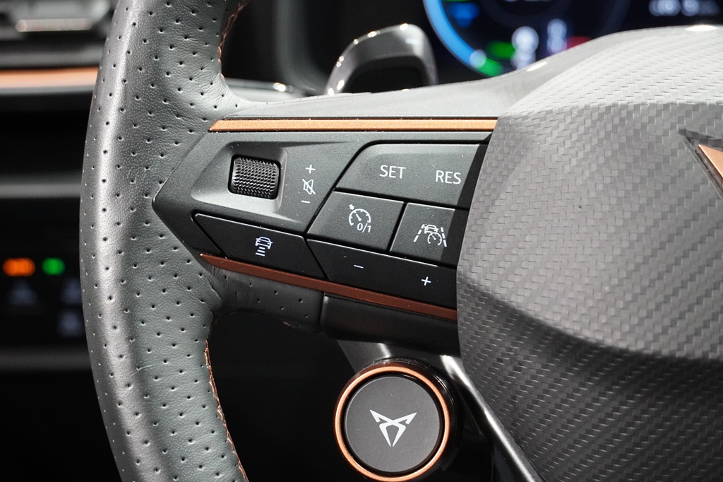 SEAT Leon NFP83D