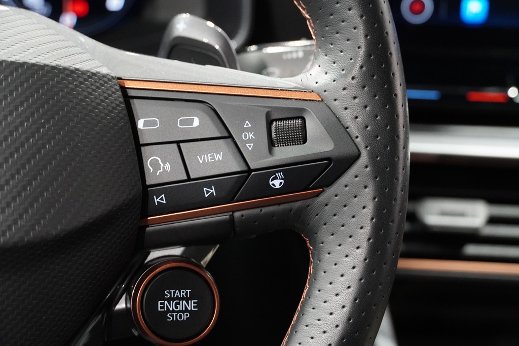 SEAT Leon NFP83D