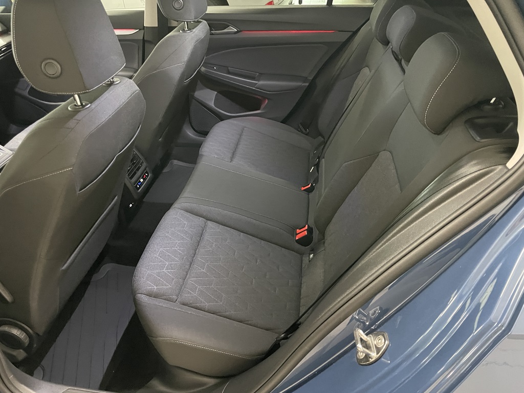 Volkswagen Golf NGJ07K