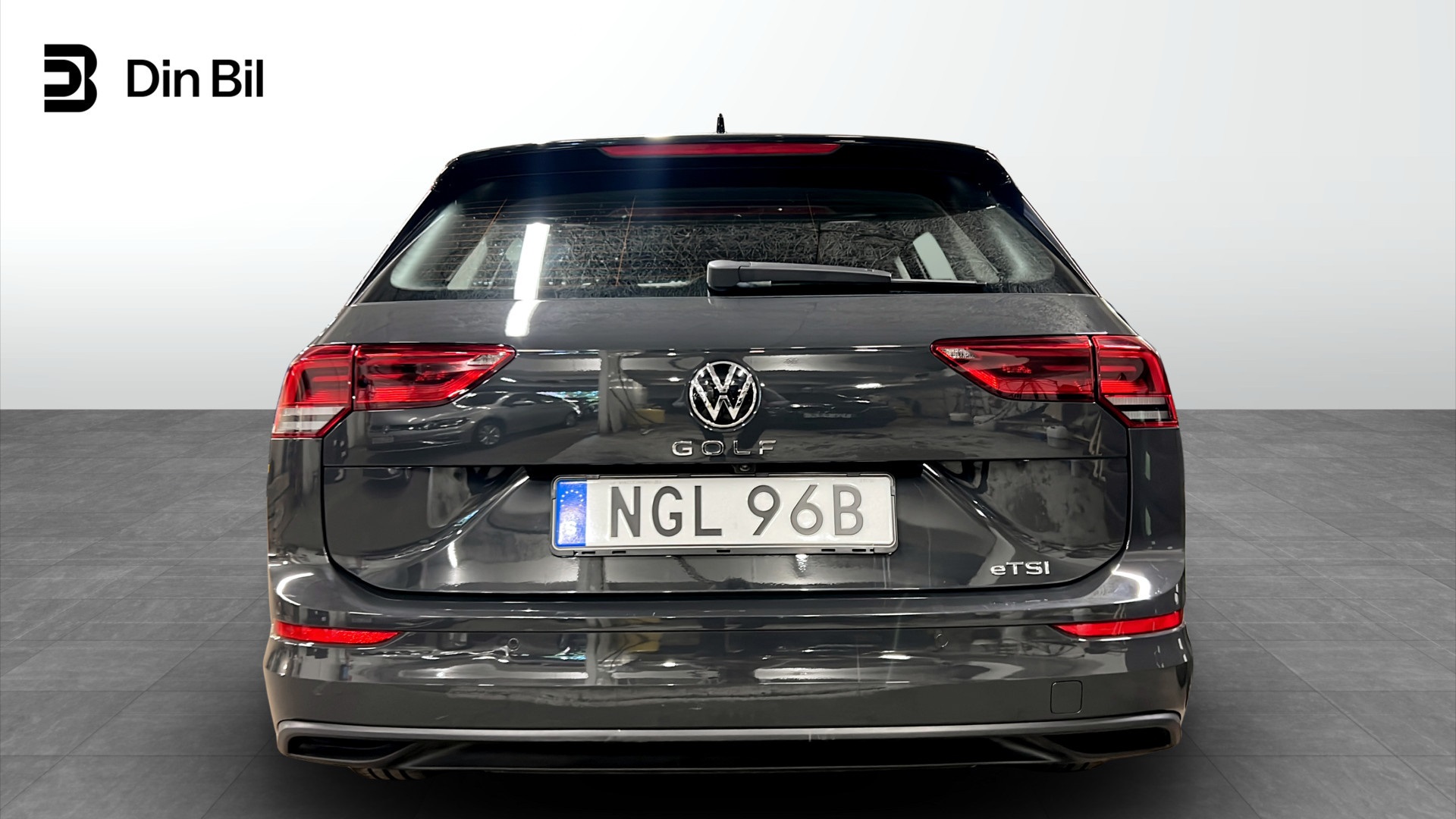 Volkswagen Golf Sportscombi NGL96B