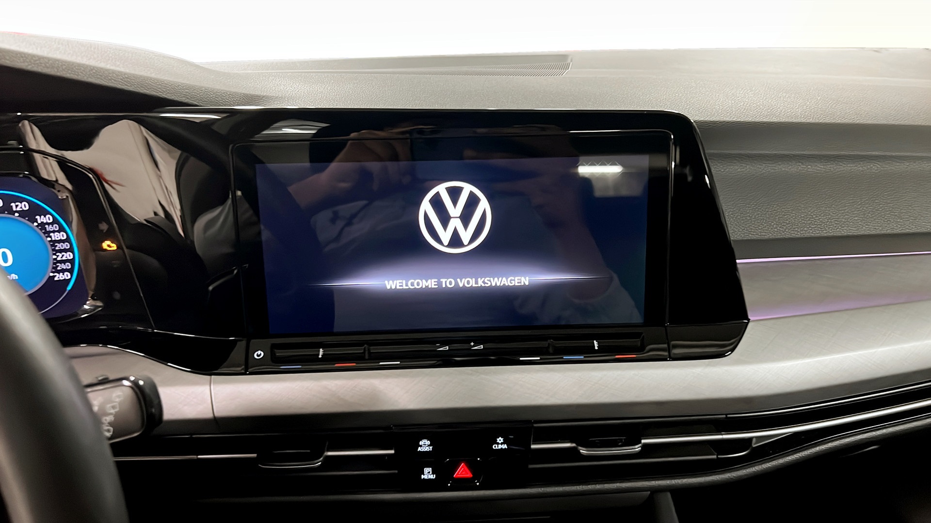 Volkswagen Golf Sportscombi NGL96B