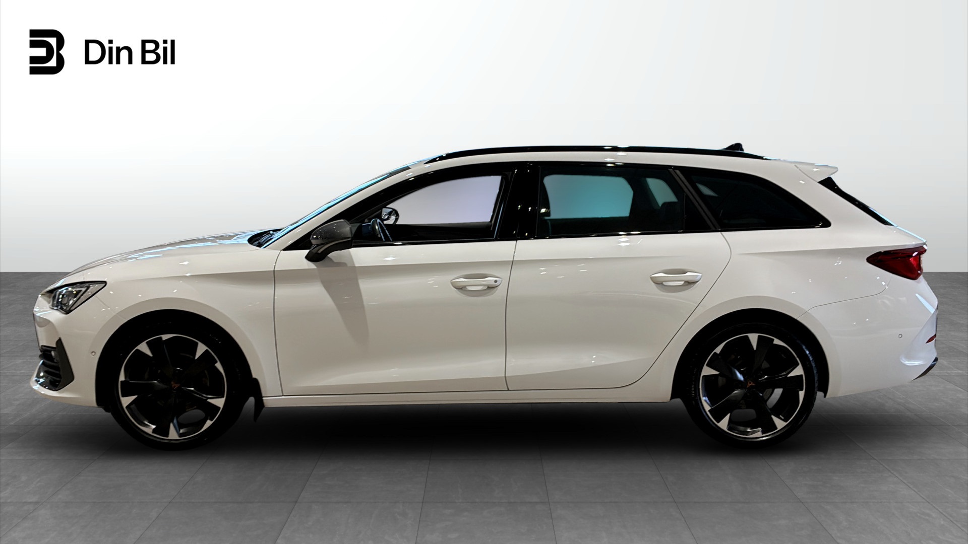 CUPRA Leon NGT32W