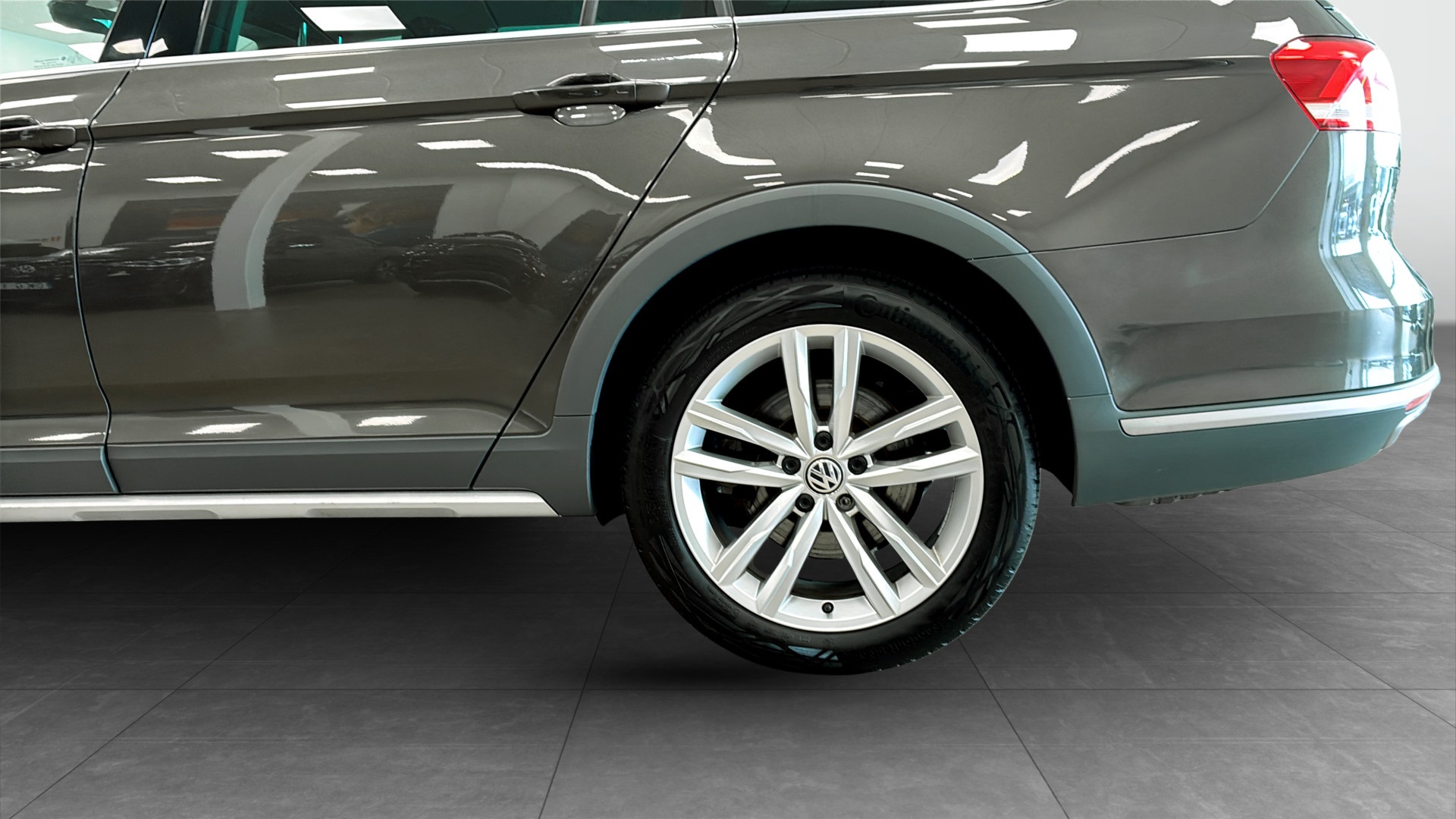 Volkswagen Passat NGW280