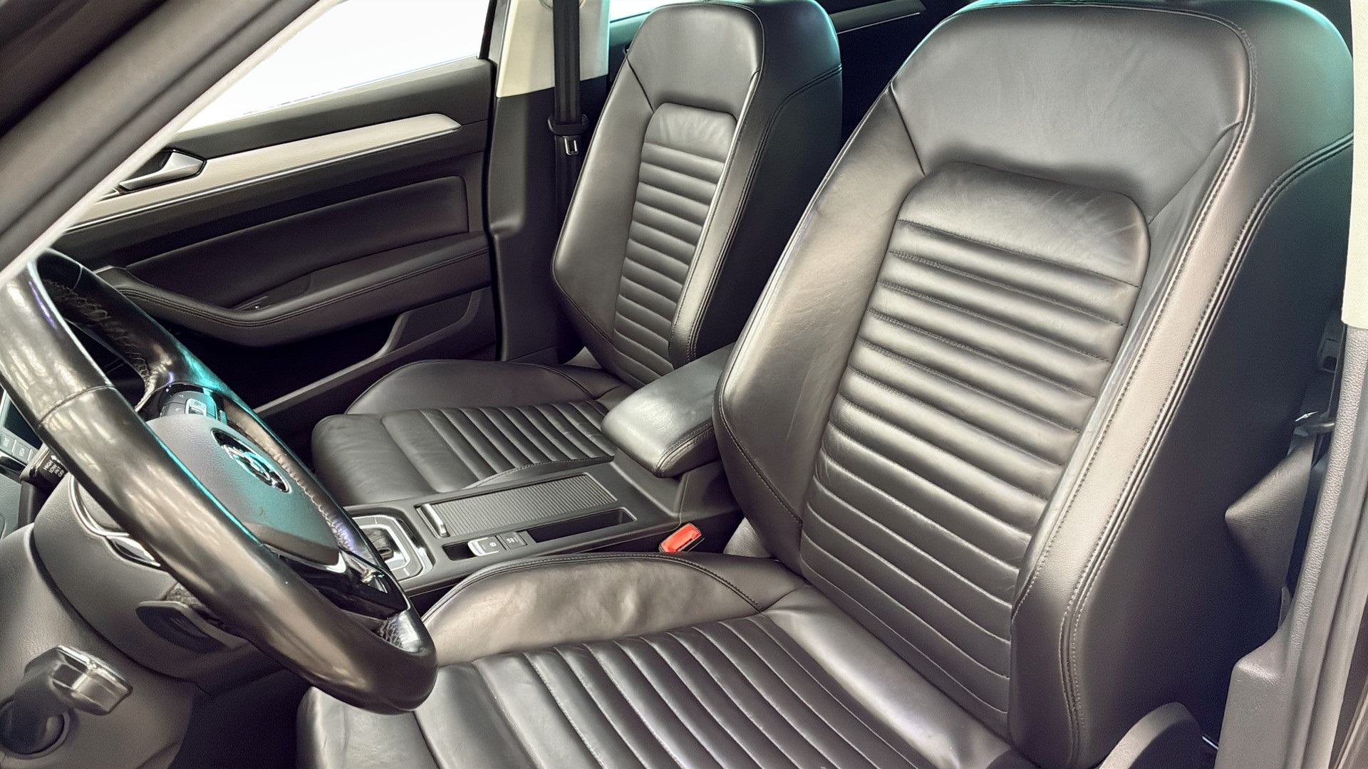 Volkswagen Passat NGW280