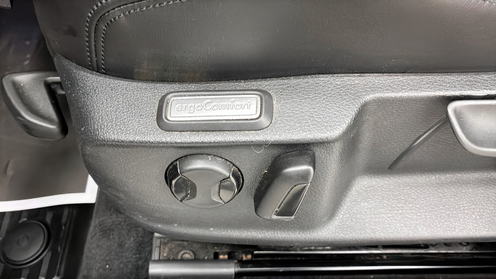 Volkswagen Passat NGW280