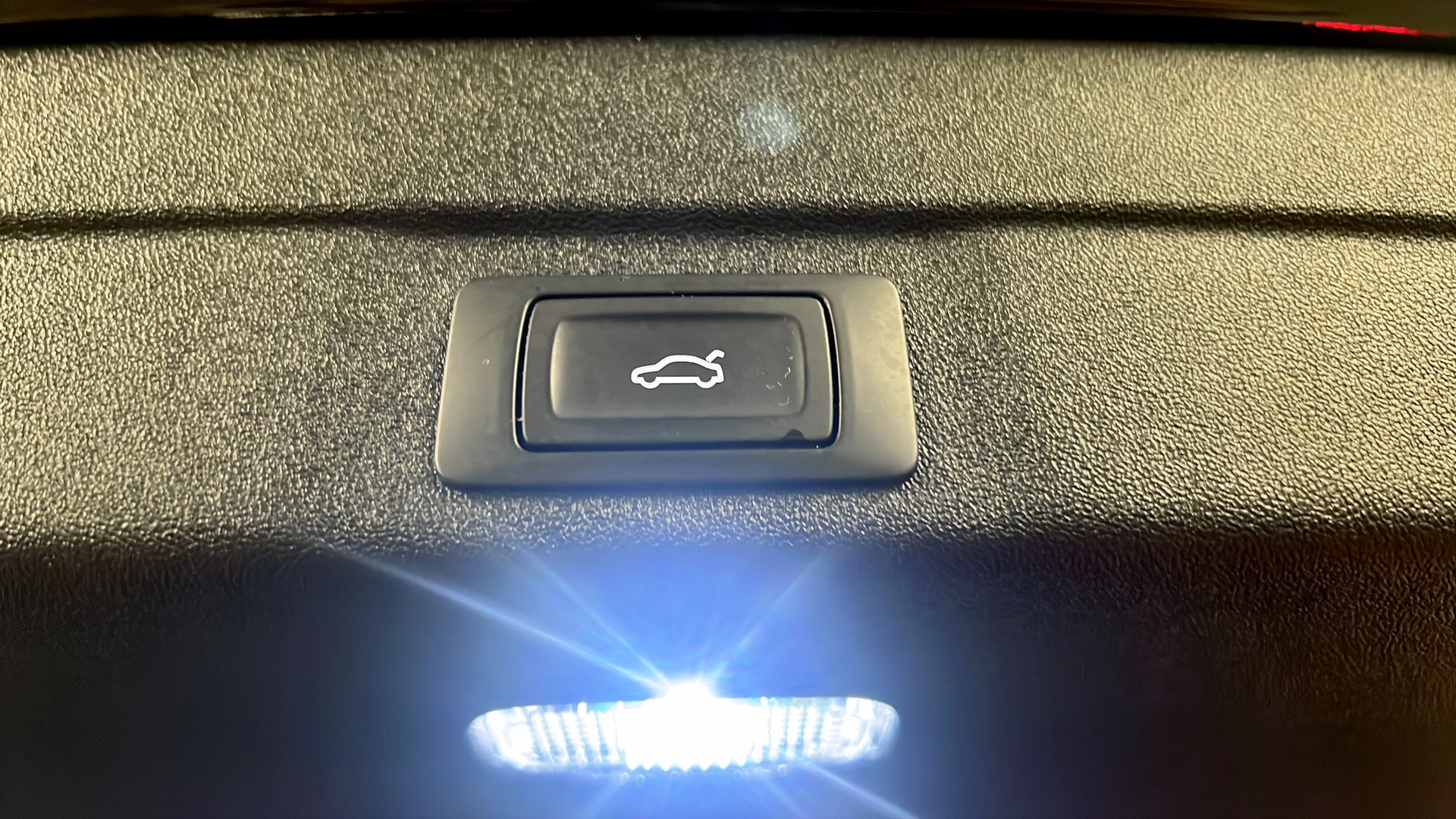 Audi A5 Avant NHL33F