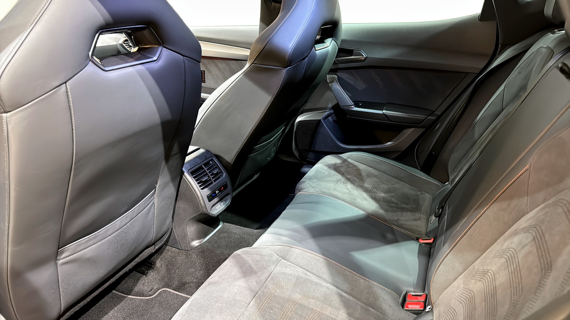 CUPRA Formentor NHM12W