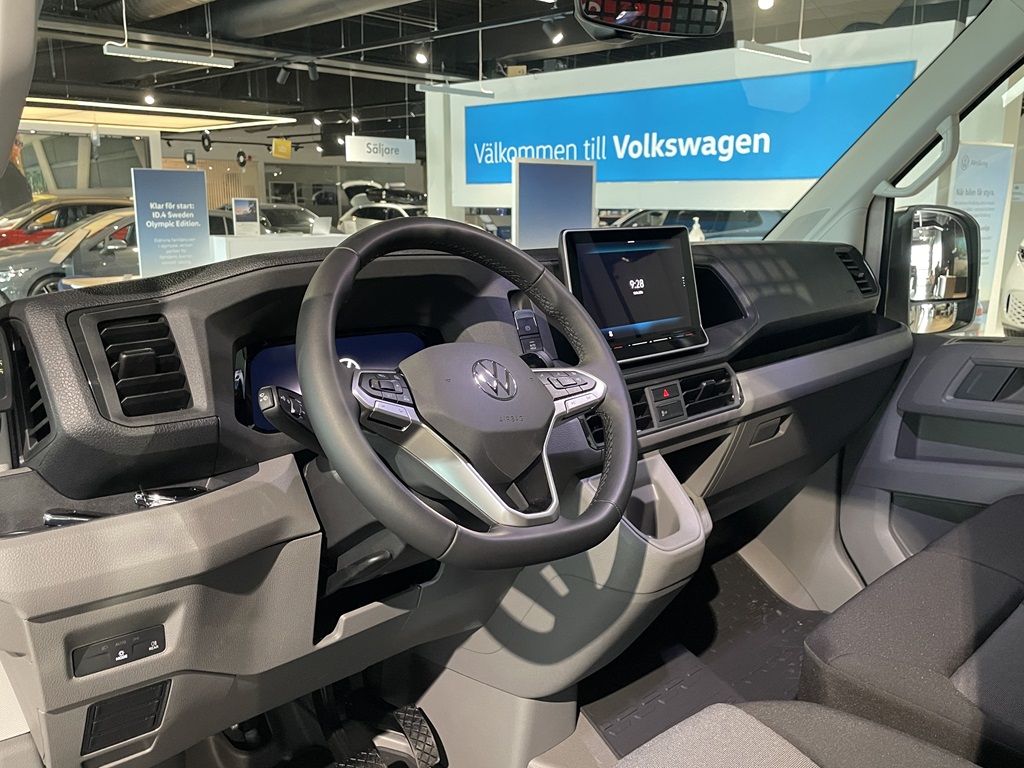 Volkswagen Crafter Skåp kort hjulbas NJF60N