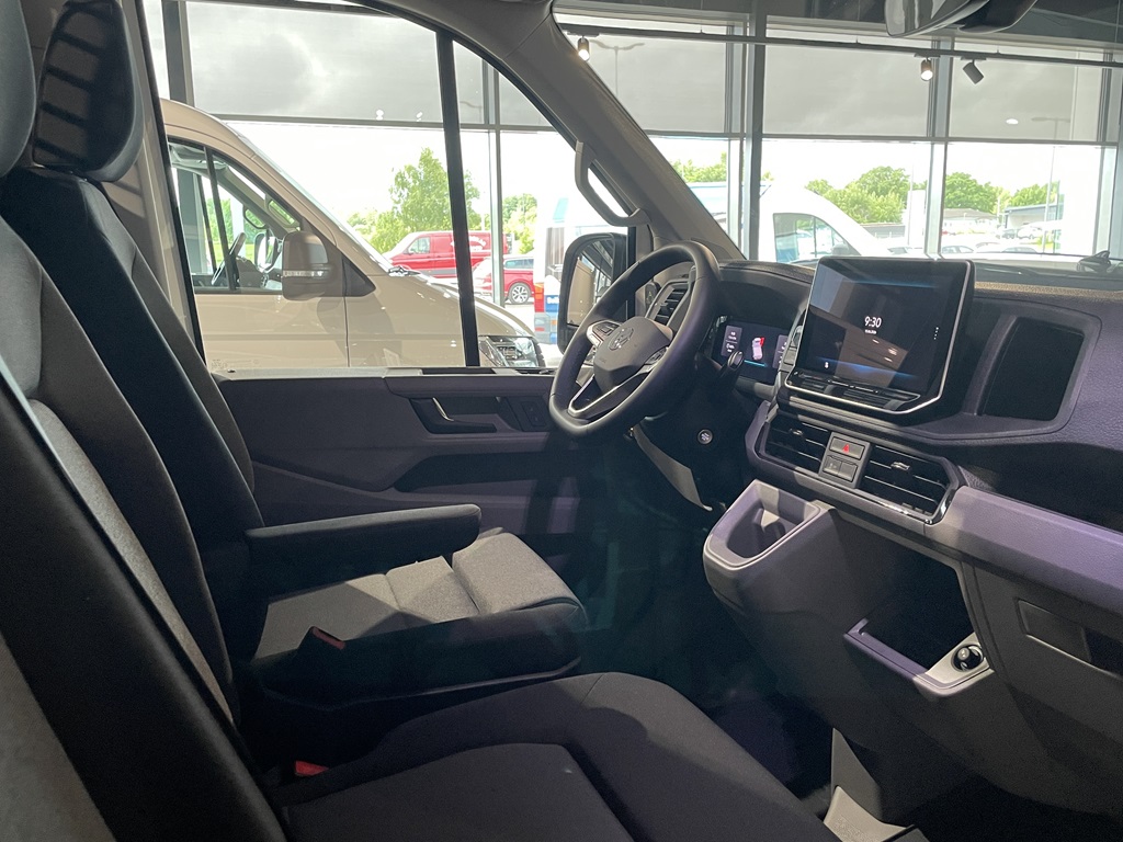 Volkswagen Crafter Skåp kort hjulbas NJF60N