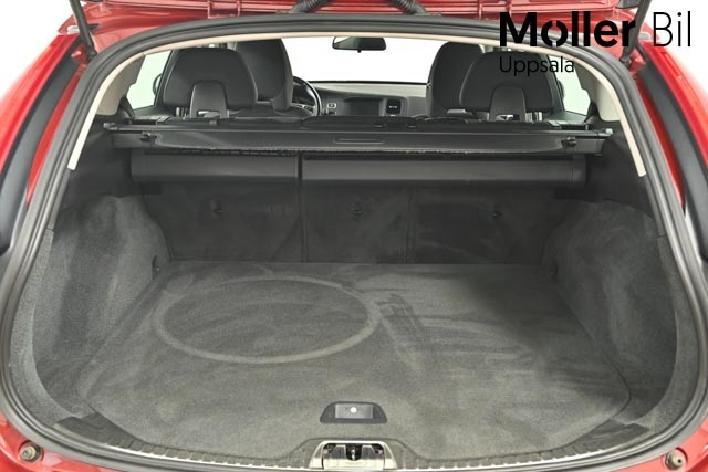 Volvo V60 NJF801