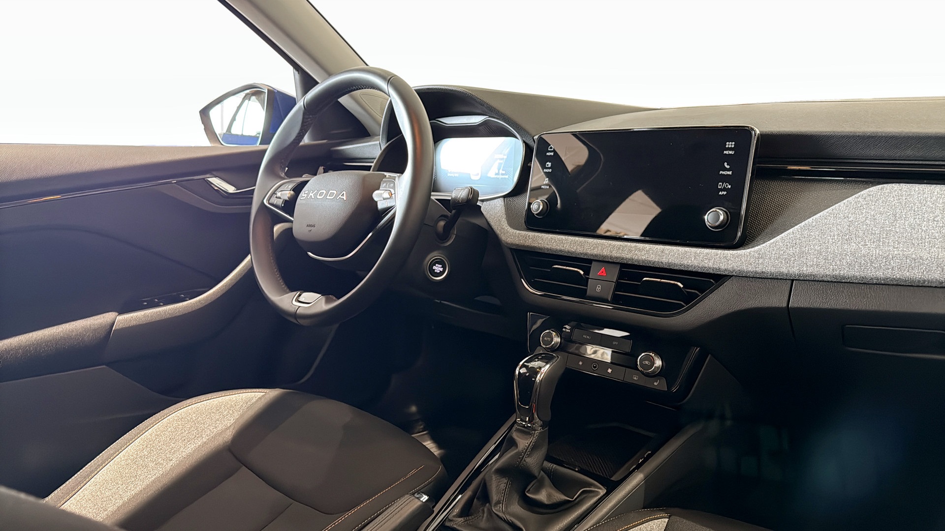 Skoda Kamiq NJJ06H