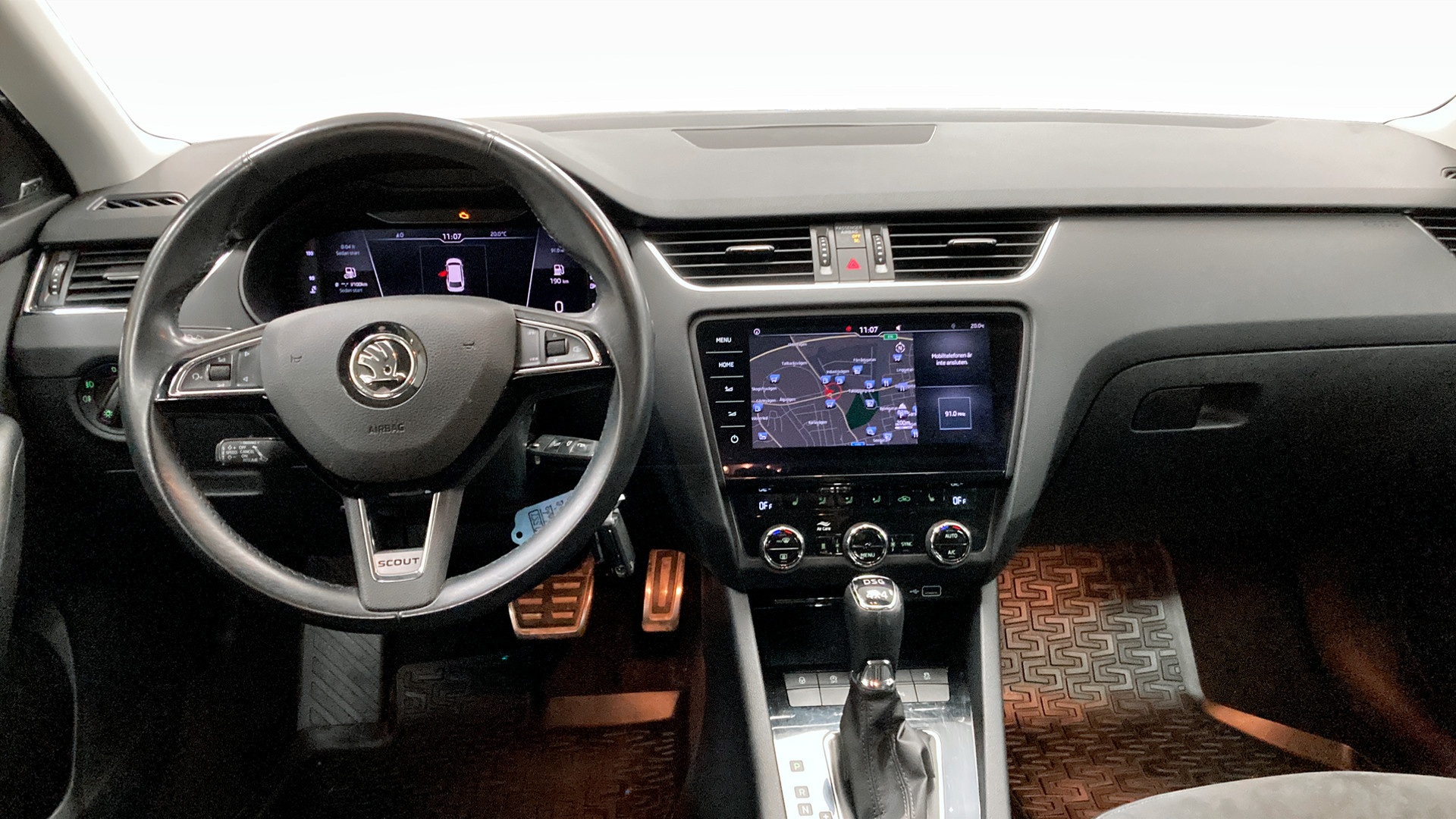 Skoda Octavia Combi NJO551