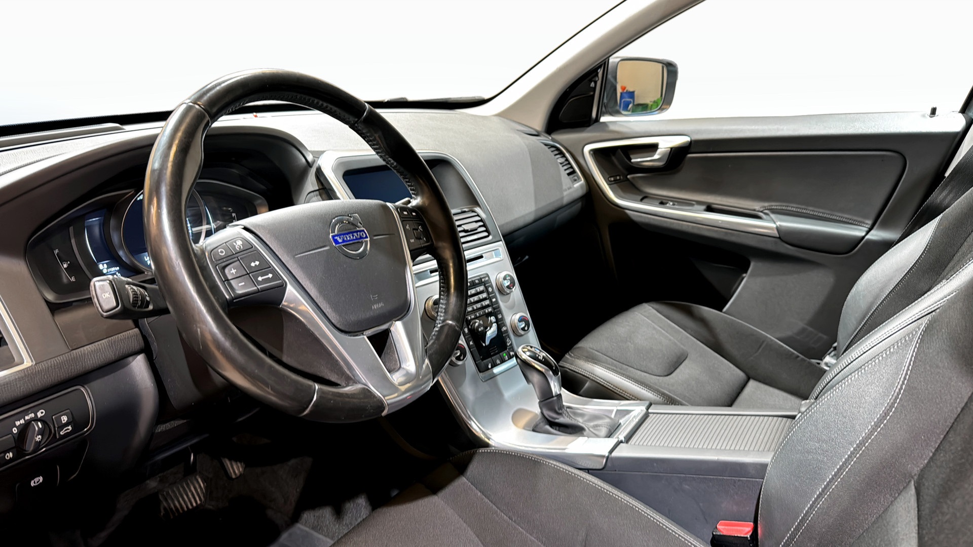 Volvo XC60 NJP633