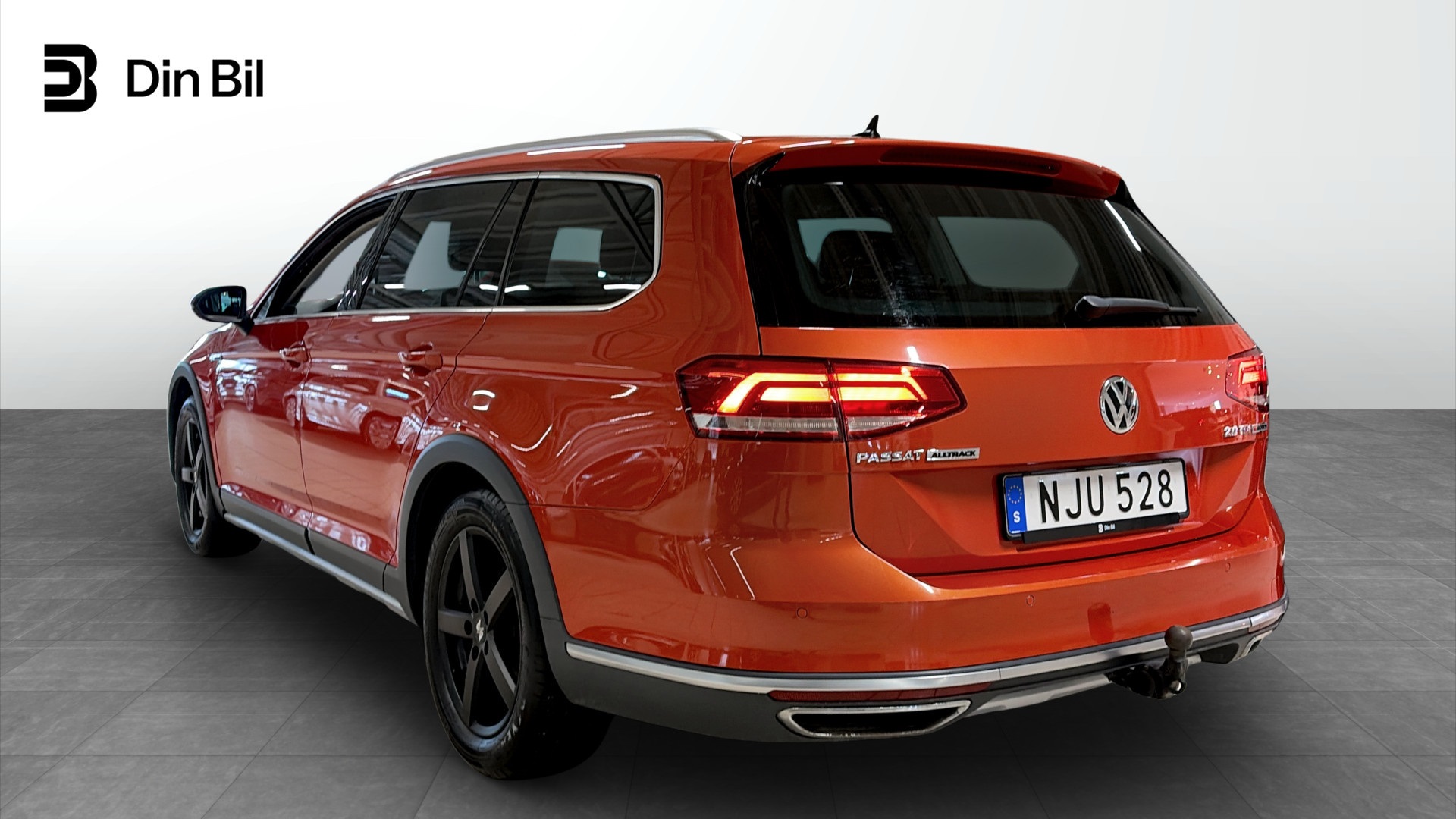 Volkswagen Passat NJU528