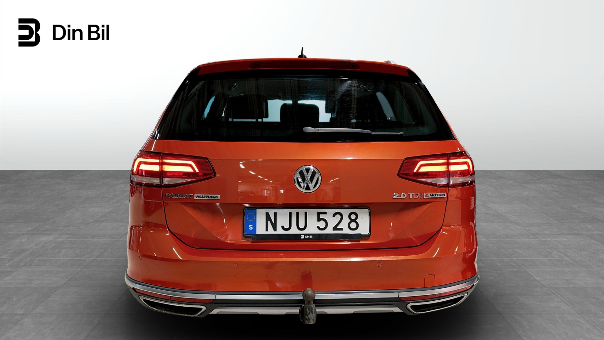 Volkswagen Passat NJU528