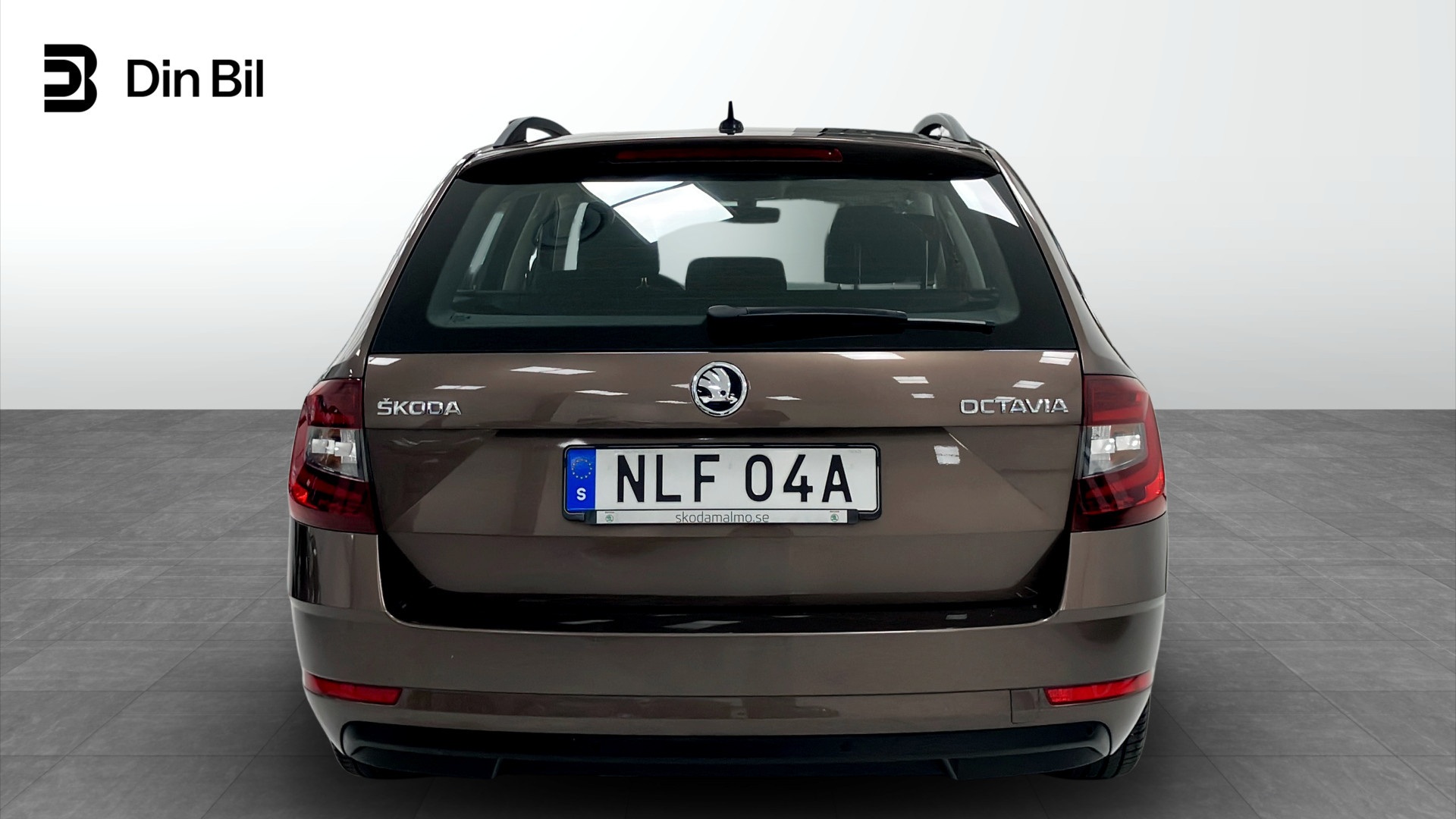 Skoda Octavia Combi NLF04A