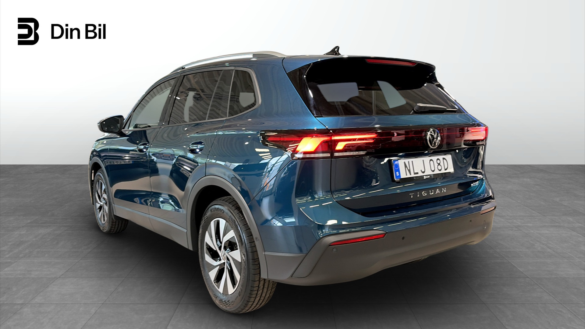 Volkswagen Tiguan NLJ08D
