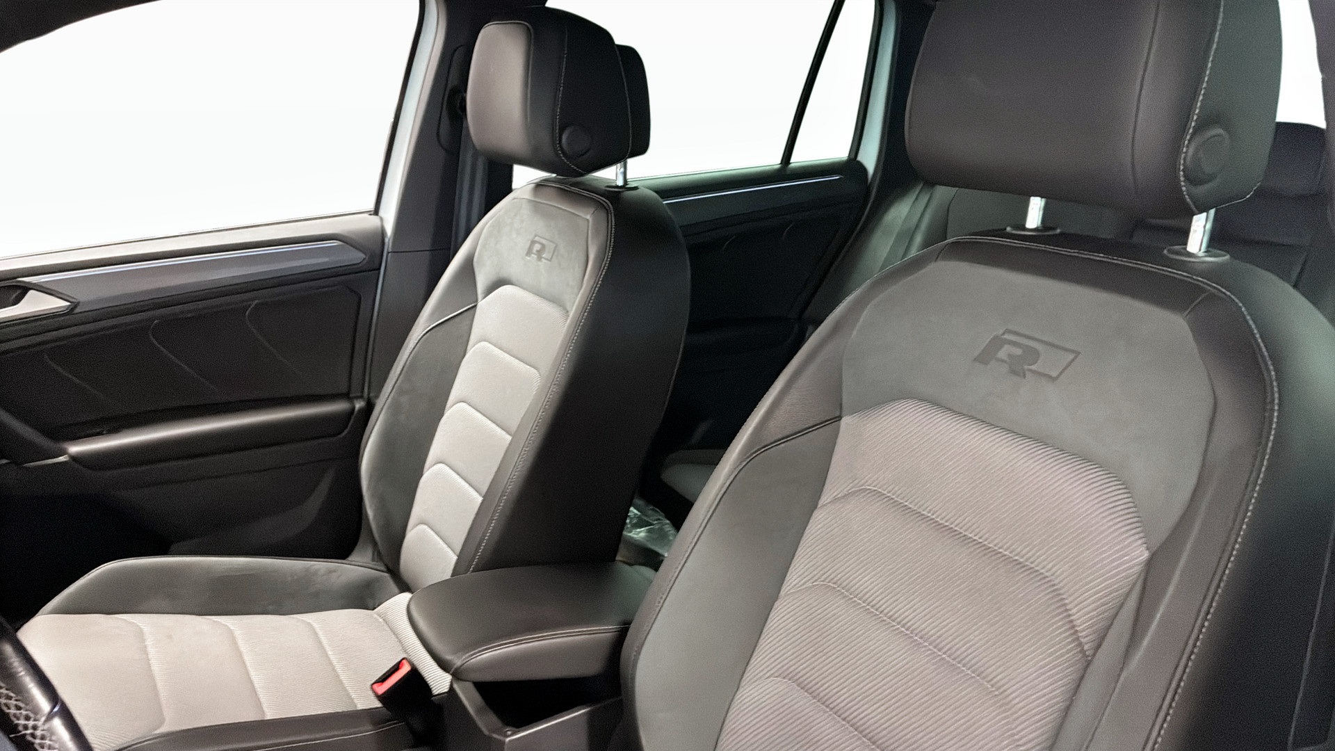 Volkswagen Tiguan NLP471
