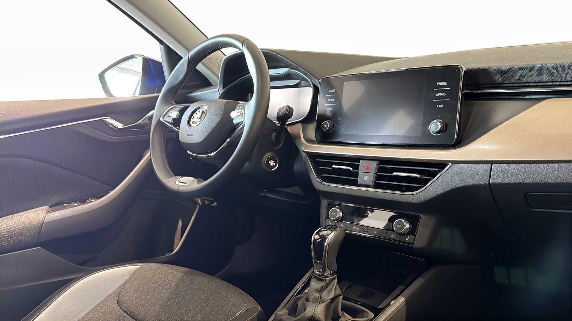 Skoda Kamiq NLY49S