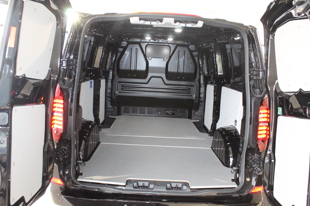 Volkswagen T7 Transporter NMJ14M