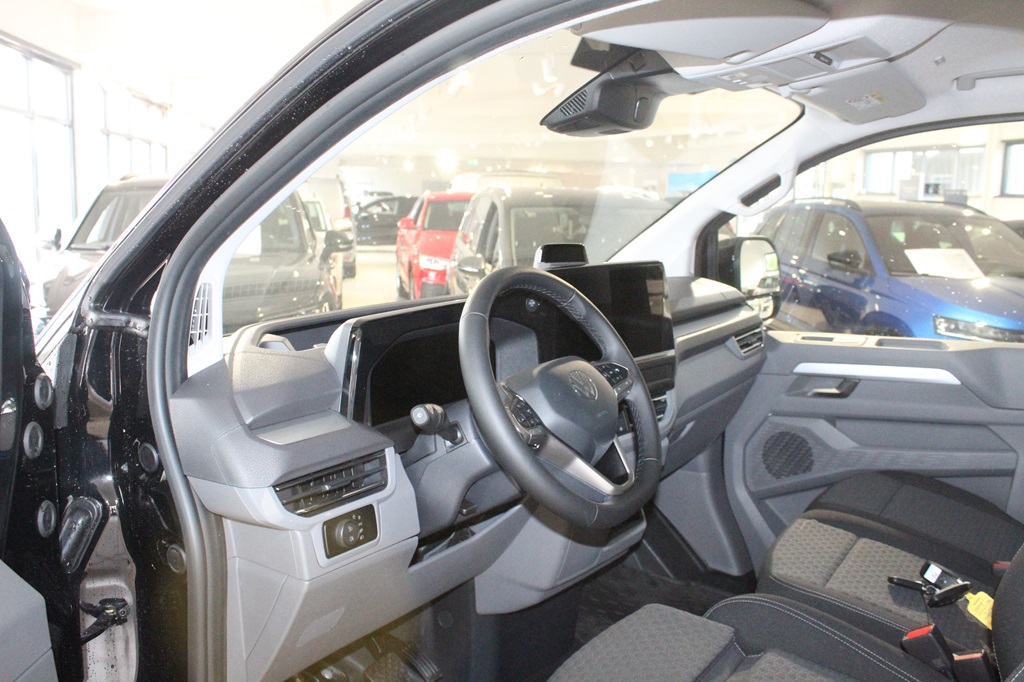 Volkswagen T7 Transporter NMJ14M