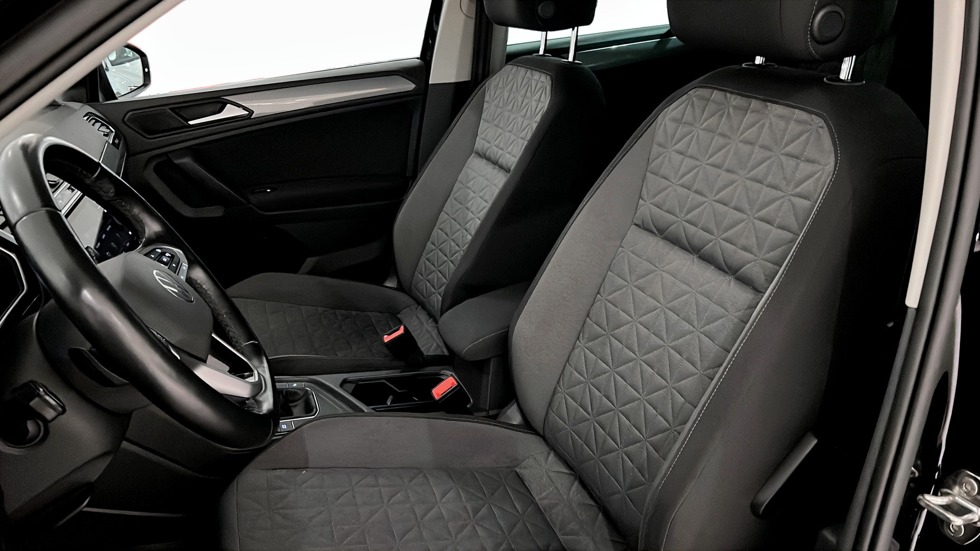 Volkswagen Tiguan NMN21H