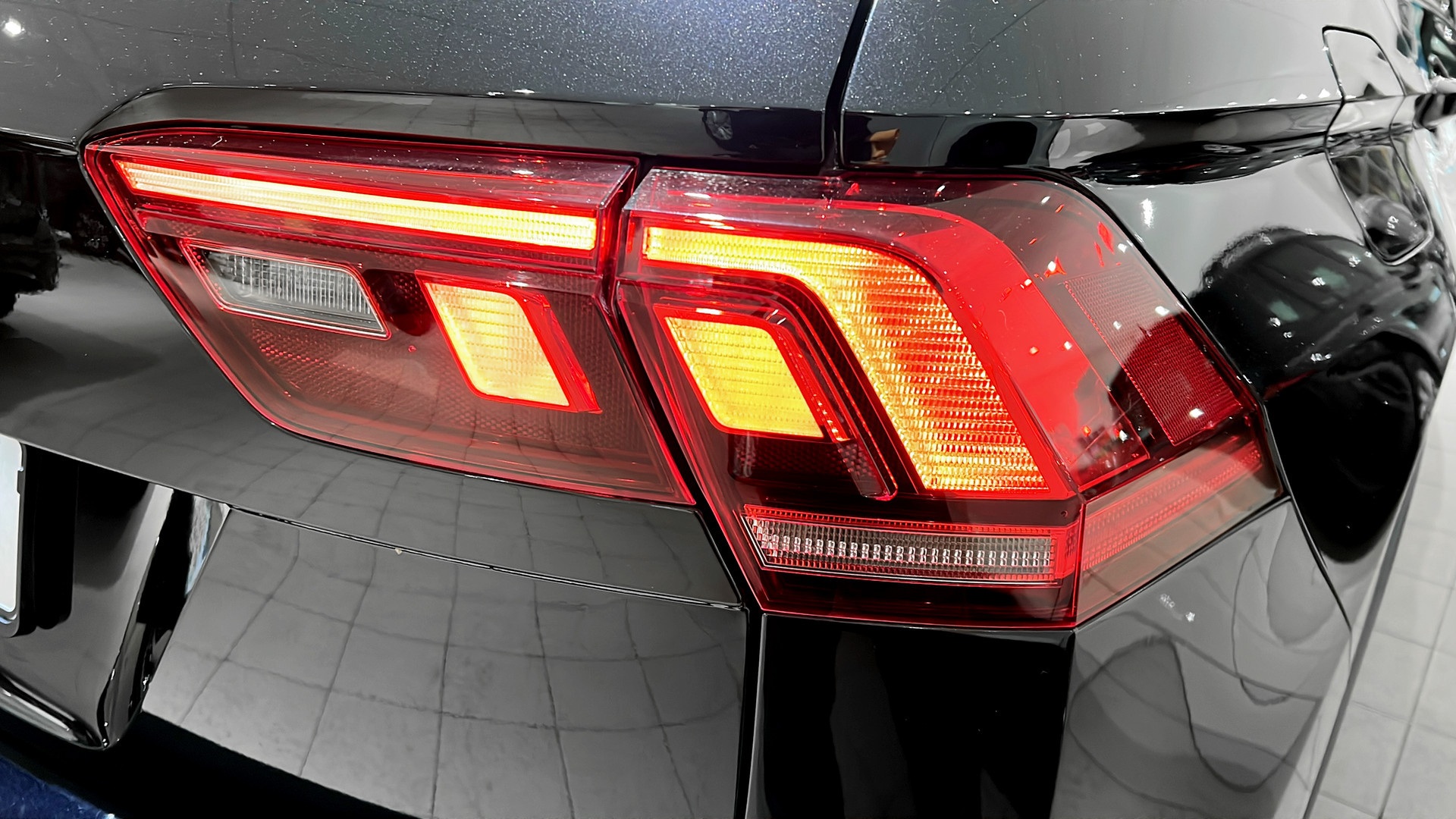 Volkswagen Tiguan NMN21H