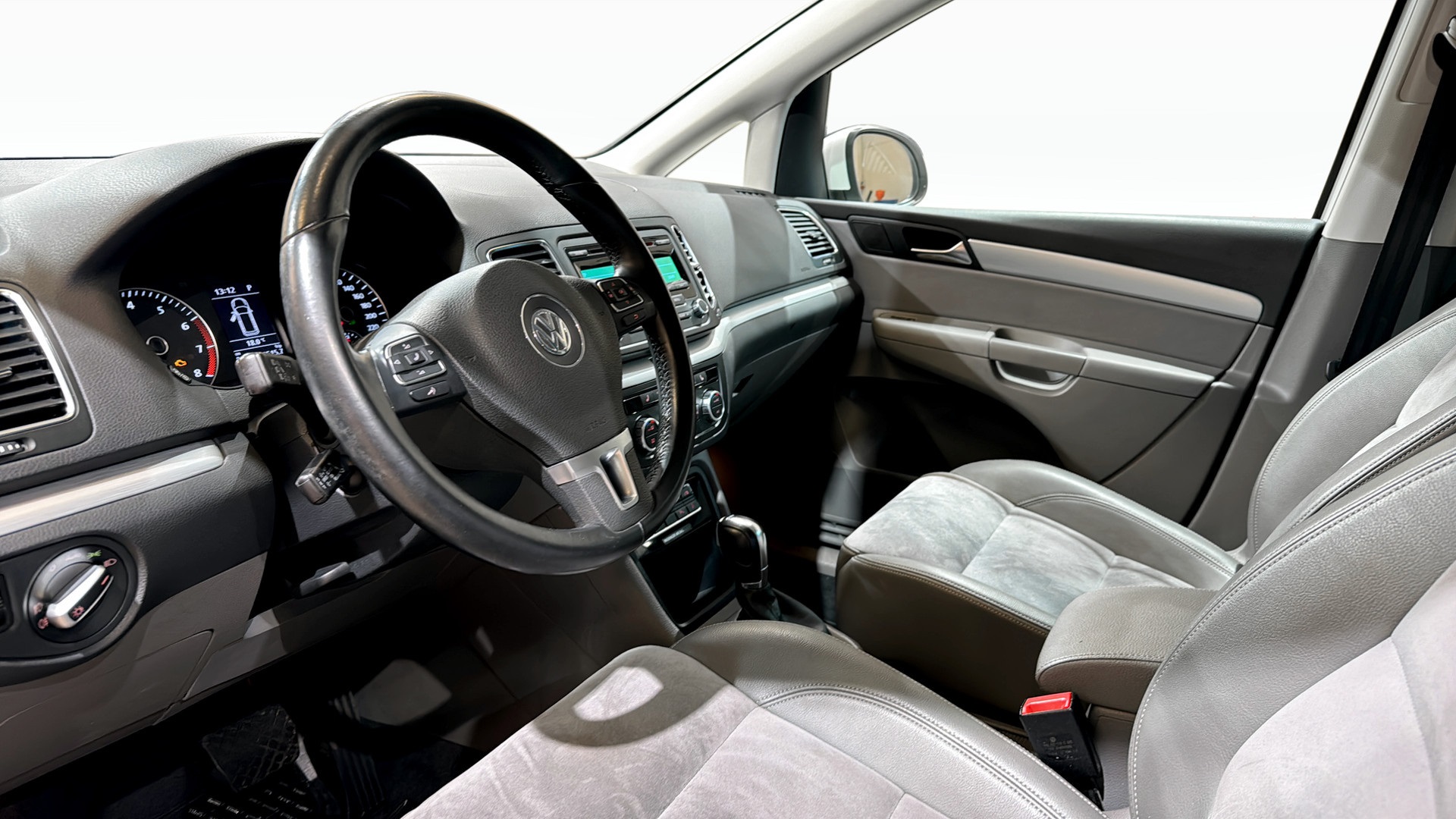 Volkswagen Sharan NMT963