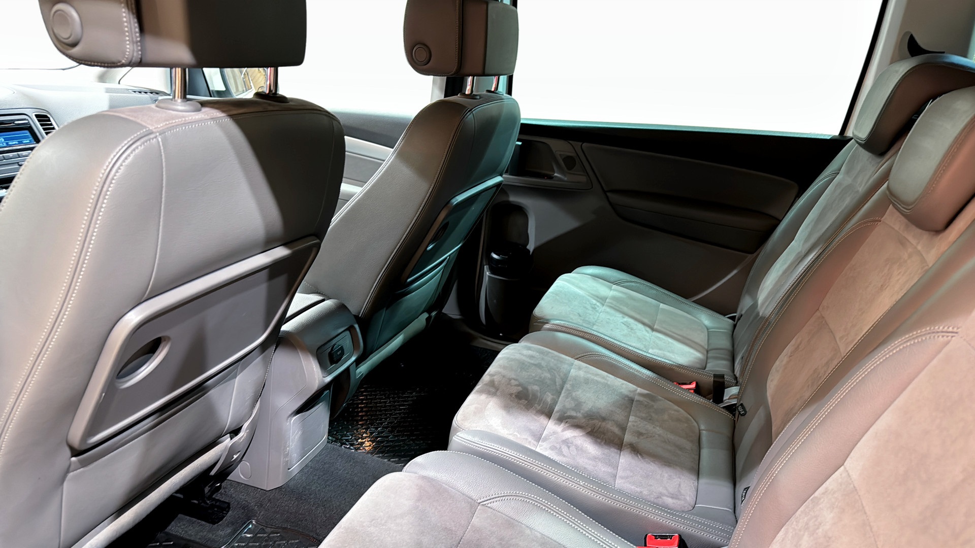 Volkswagen Sharan NMT963