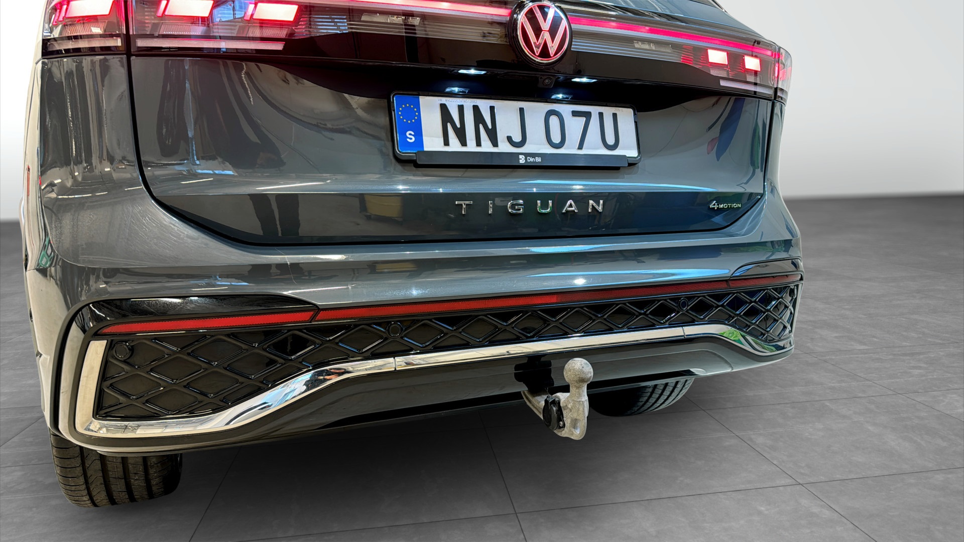 Volkswagen Tiguan NNJ07U