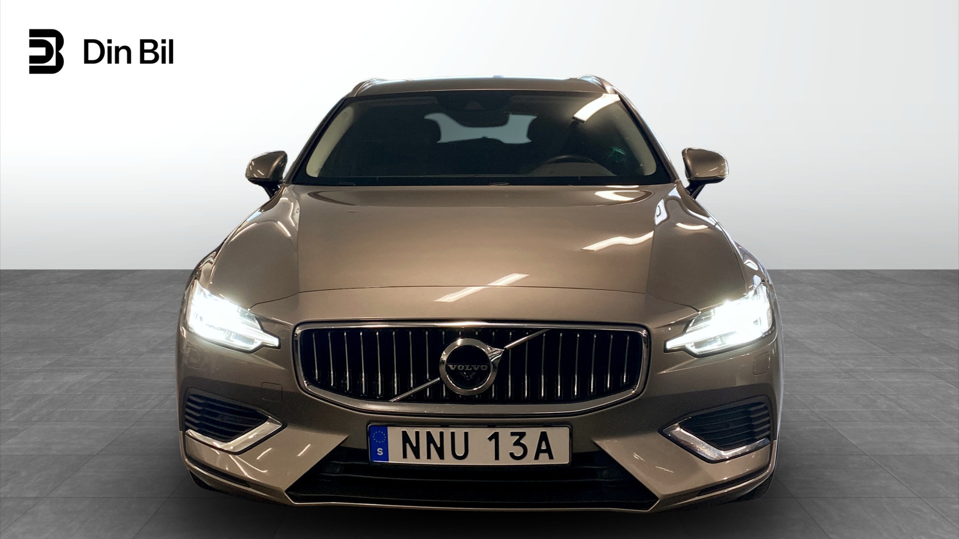 Volvo V60 NNU13A