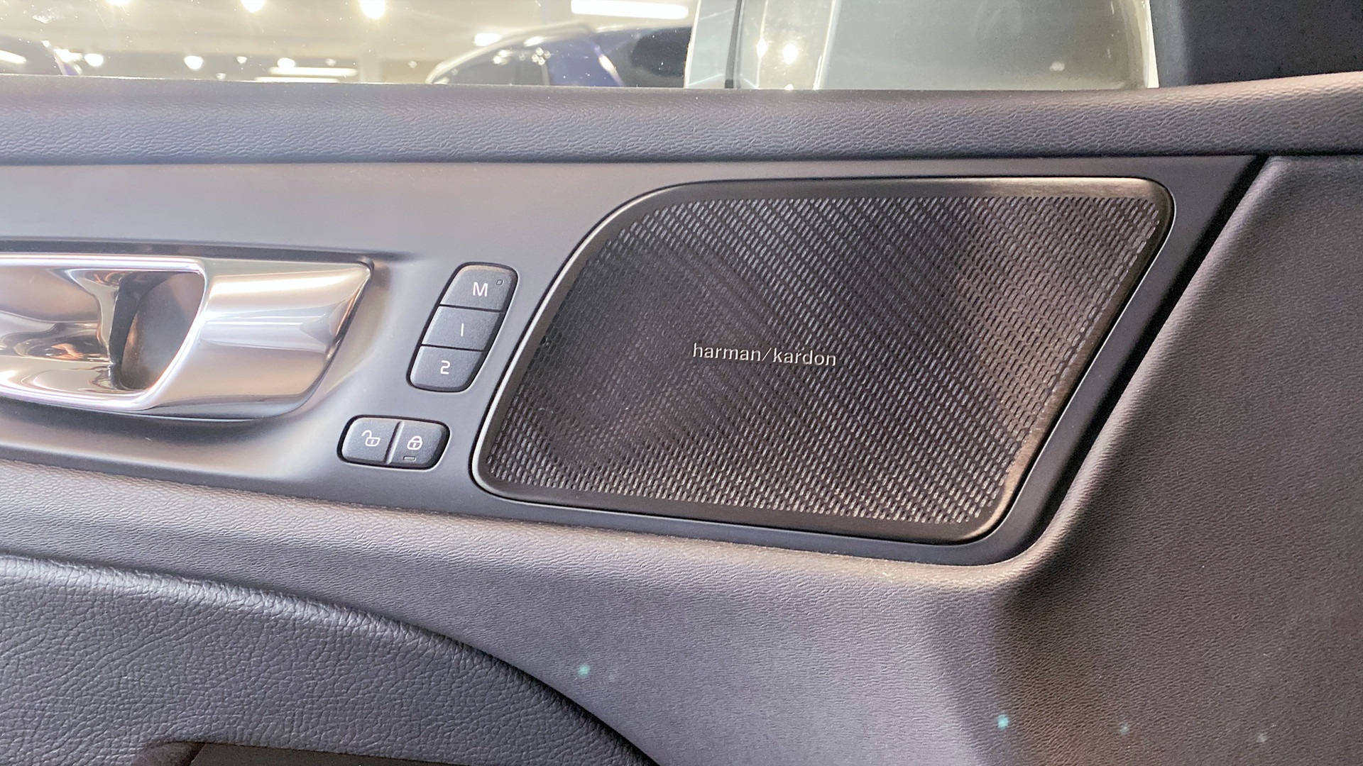 Volvo V60 NNU13A